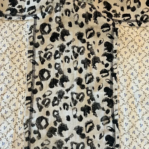 POL Patchwork Lace Leopard Floral Button up Jacket Shacket Cream and Black Small - Picture 8 of 9